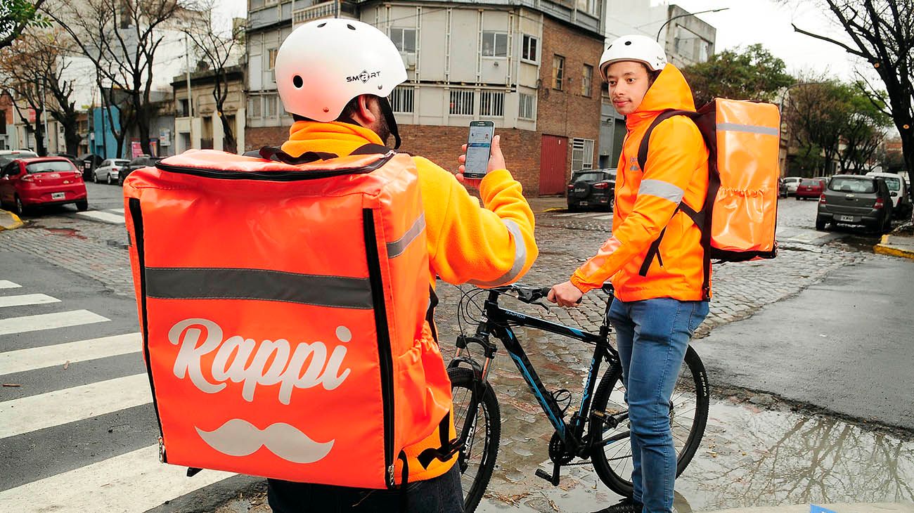 ¿El impuesto del 30% del "dólar turista" afecta a los delivery como Glovo o Rappi?