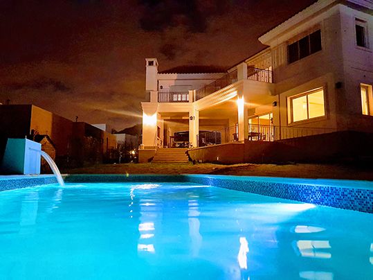 El auge de las piletas para pasar las vacaciones en casa