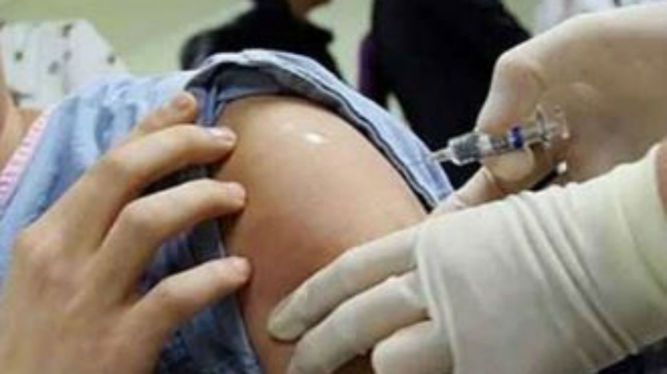 Esto es lo que sabemos de las vacunas de Moderna y Pfizer