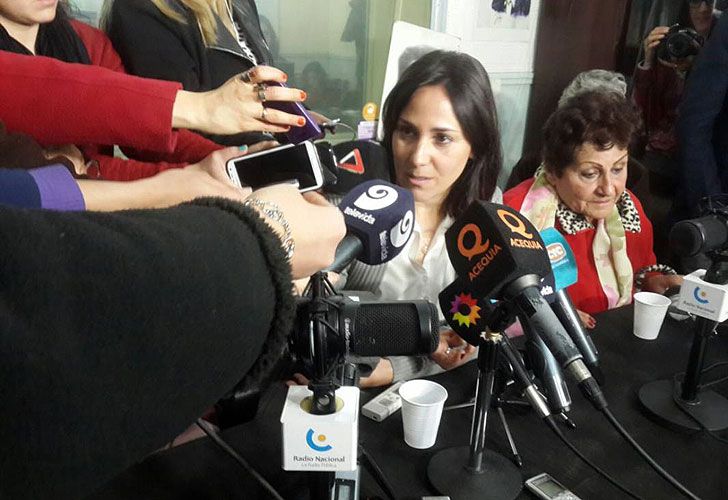 La nieta 117 sostiene que tuvo "una vida espectacular" con sus padres de crianza