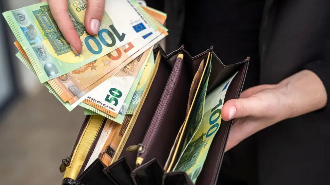 A cuánto cerró el euro blue hoy, viernes 6 de junio de 2025