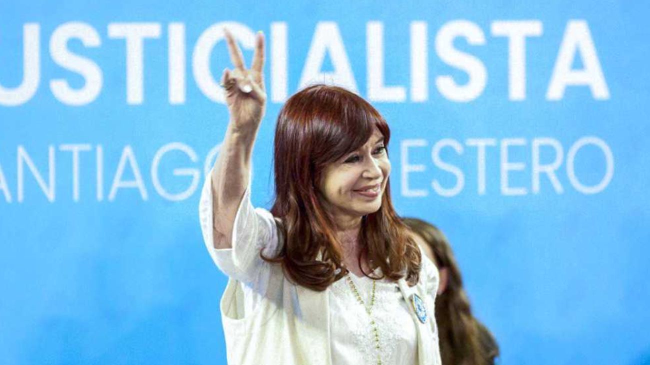 Milei se liberó del cepo, pero no de los tuits de CFK: "Che Milei, devaluaste”