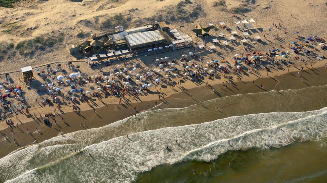 Cuáles son los protocolos para veranear en Costa Atlántica