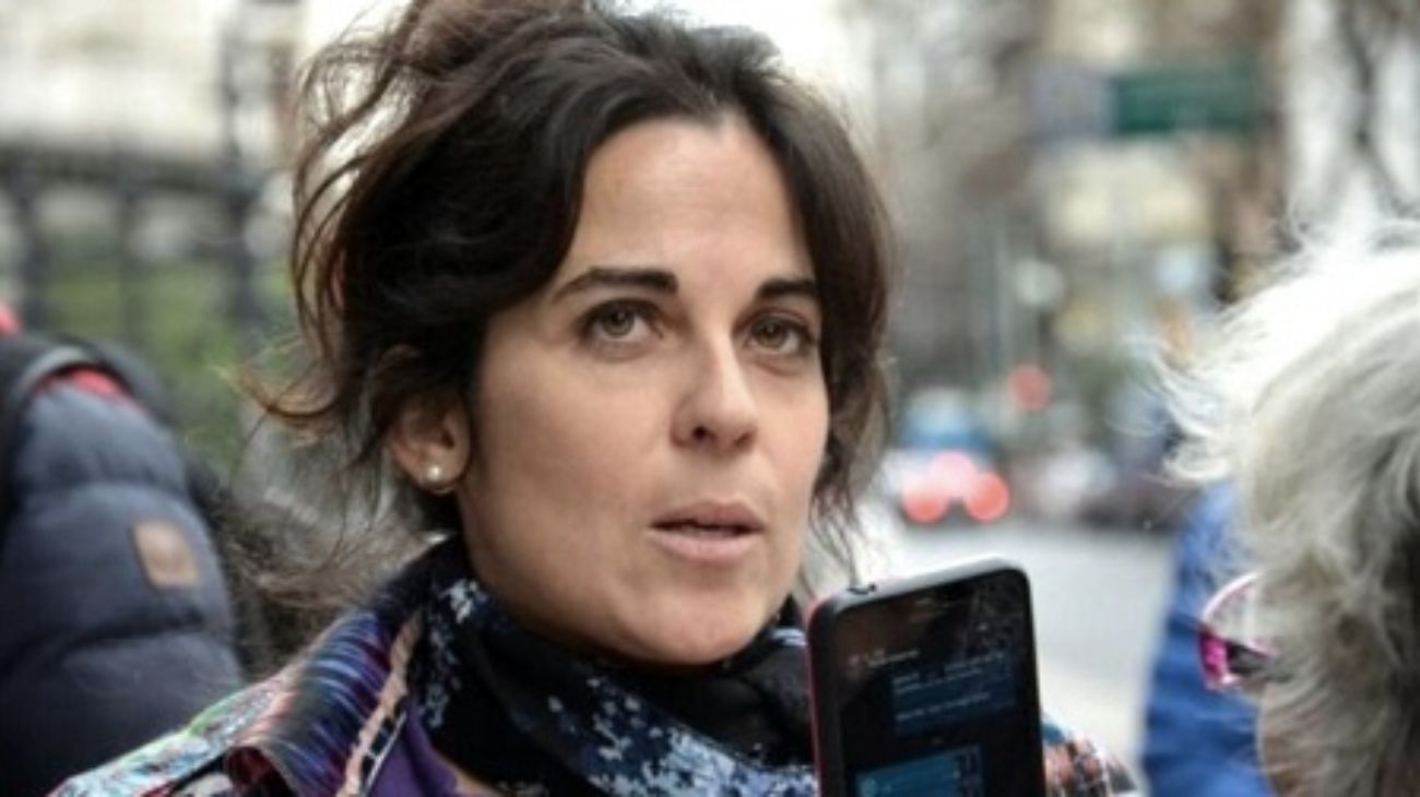 Analía Kalinec: "Ser la hija de un represor tiene costos de vida muy altos"