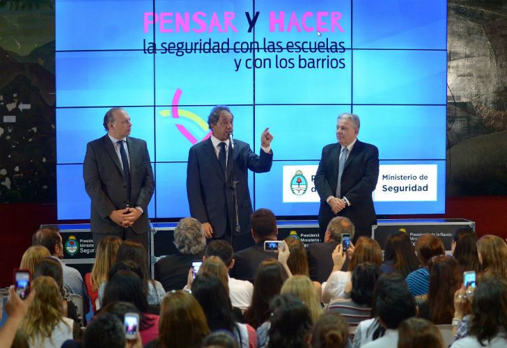 Scioli restó importancia a las encuestas que lo dan perdedor