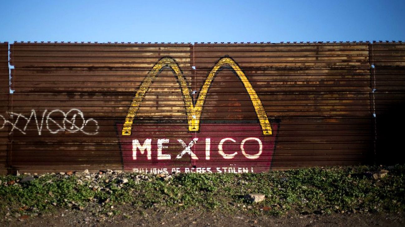 México firmó el acuerdo con EE.UU, pero advierte que no pagará el muro
