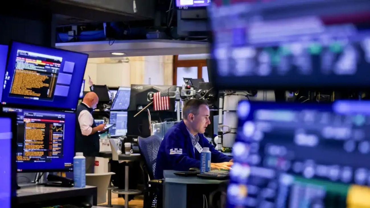 Analistas recomiendan rebalancear carteras tras la fuerte suba del Merval