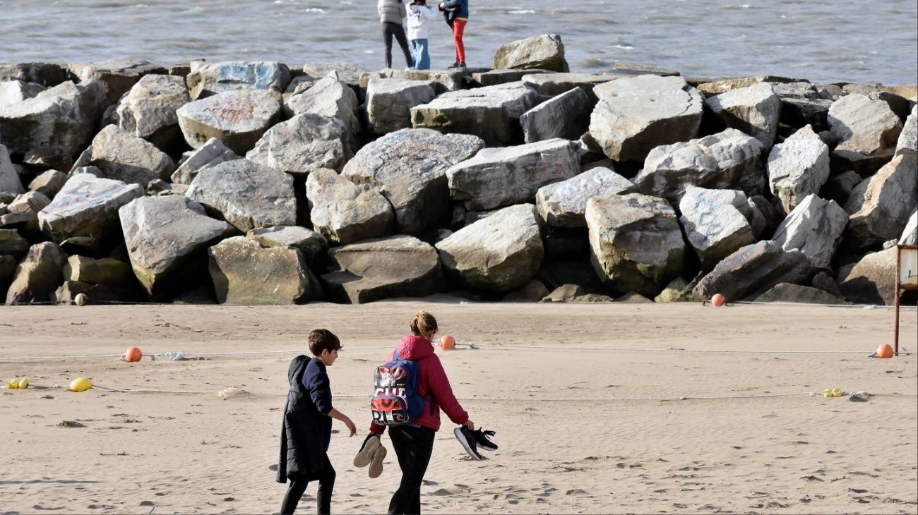 Clima en Mar del Plata: viernes agradable con ráfagas del noreste antes del temporal
