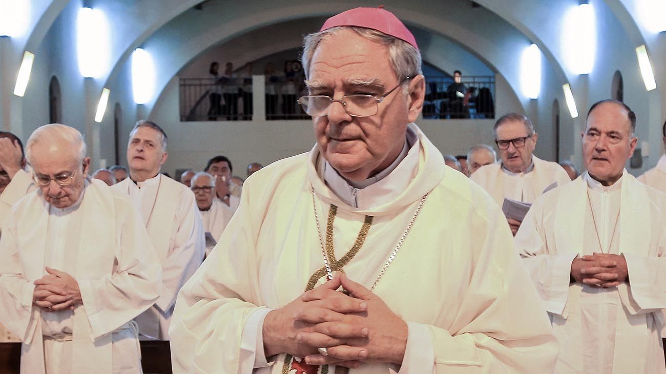 La Iglesia apuntó otra vez contra Milei por sus "insultos" a Francisco: "Se le debe un respeto particular"