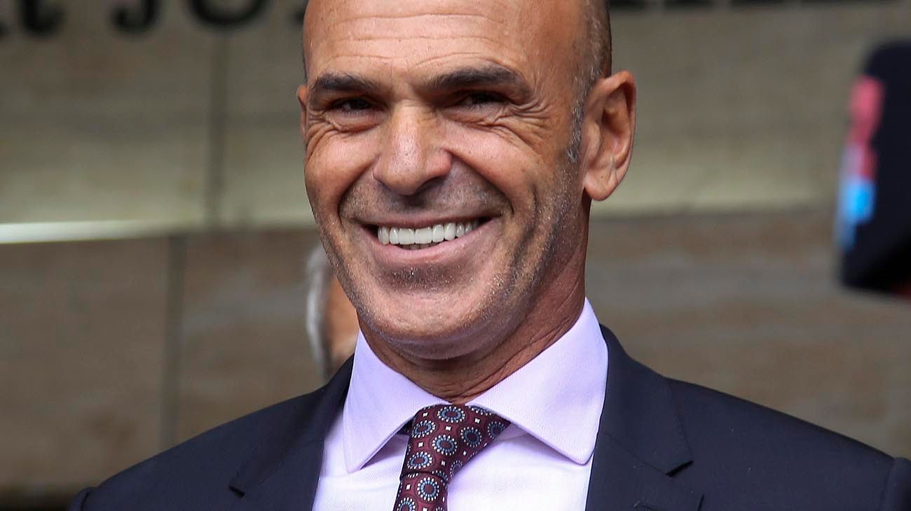 Angelici, Caputo, Duran Barba y Sanz, entre los que tenían celulares pagos por la AFI