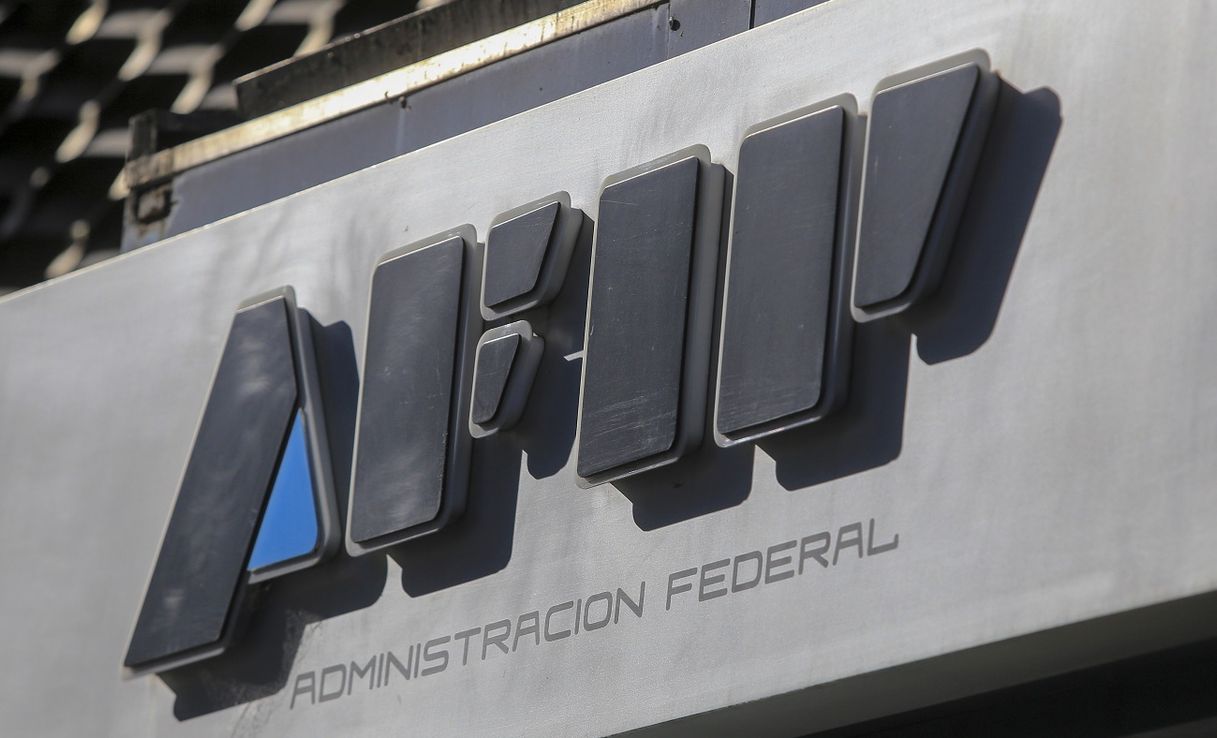 Recaudación impositiva récord en Argentina: alcanzó un crecimiento interanual del 105%