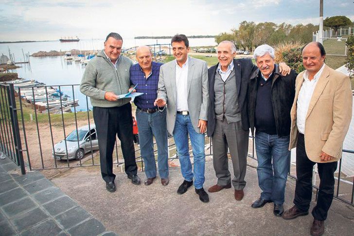 Massa reúne a sus aliados para definir una estrategia