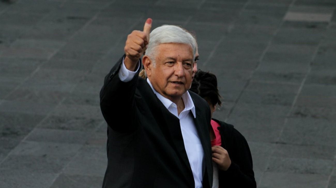 El presidente de México anunció la creación de un "instituto Robin Hood"