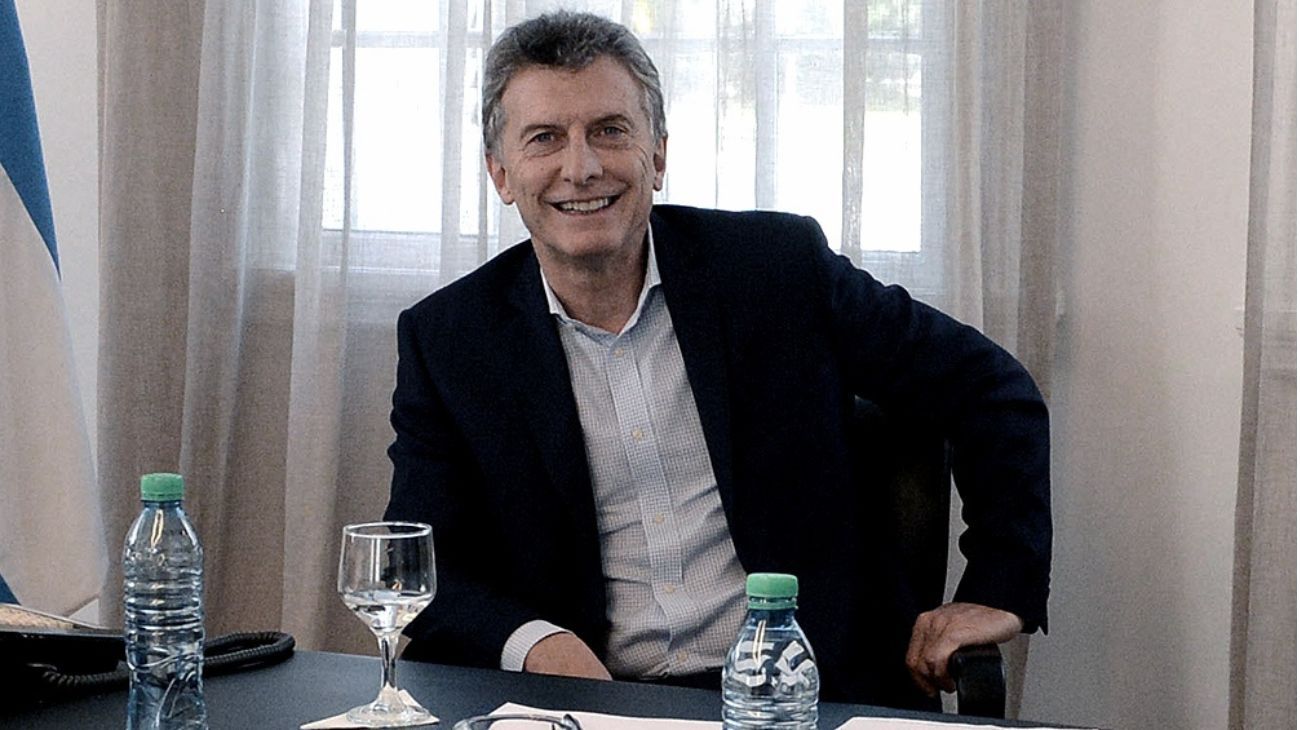 Mauricio Macri reaparece y se reúne con empresarios