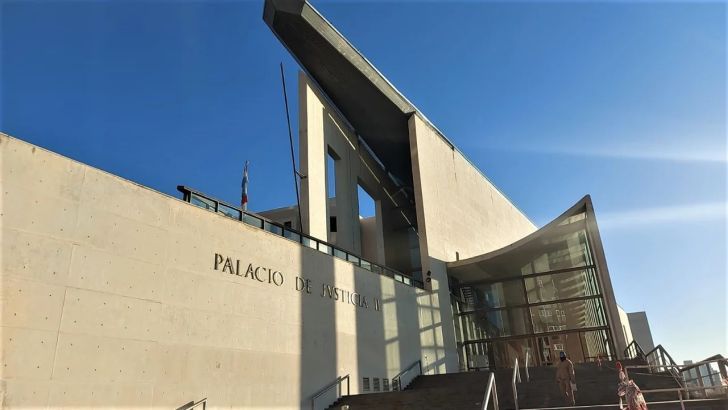 Fuerte suba de delitos recrudece la discusión interna en tribunales, con un sistema al límite