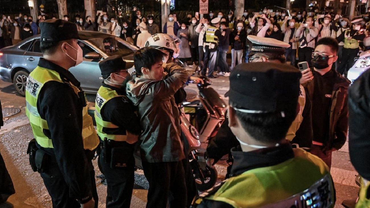 Fuertes protestas en China contra las políticas de "covid cero" del Partido Comunista
