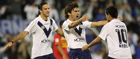 Vélez logró mantener vivo su sueño copero