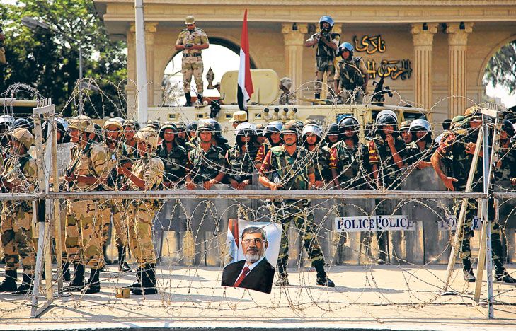 Tensión y muerte en un viernes de furia en Egipto