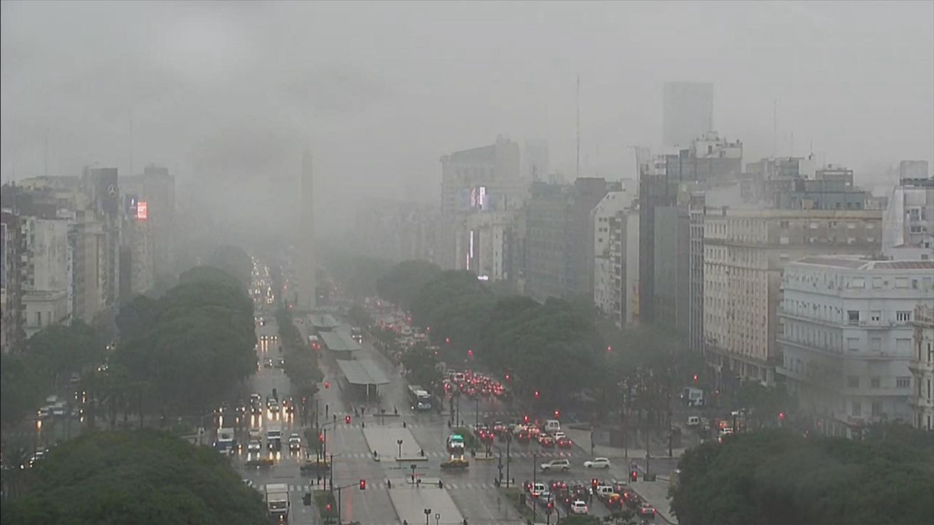 Intensas tormentas azotaron la Ciudad de Buenos Aires y el interior del país