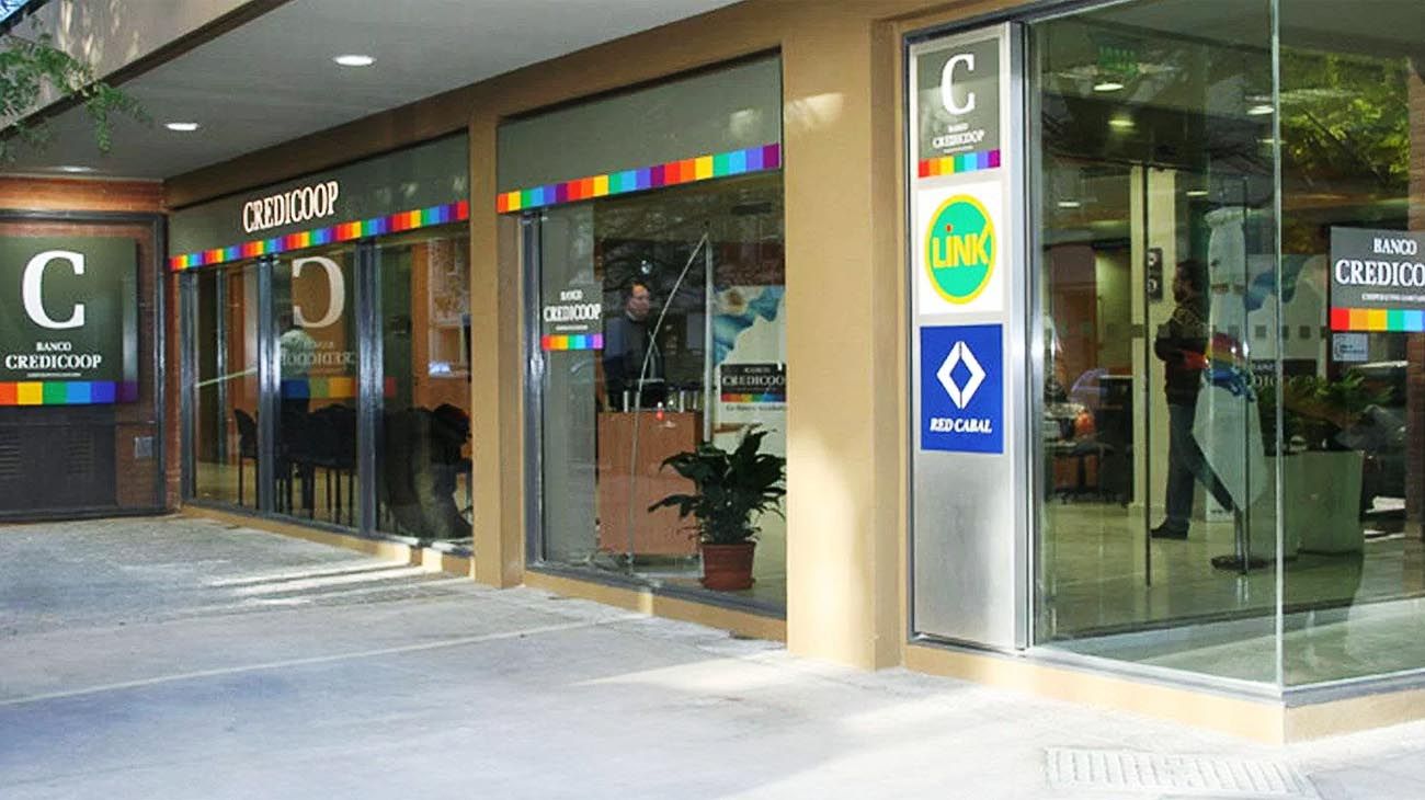 Banco Credicoop e YPF Solar avanzan en la promoción de créditos para paneles e inversores solares