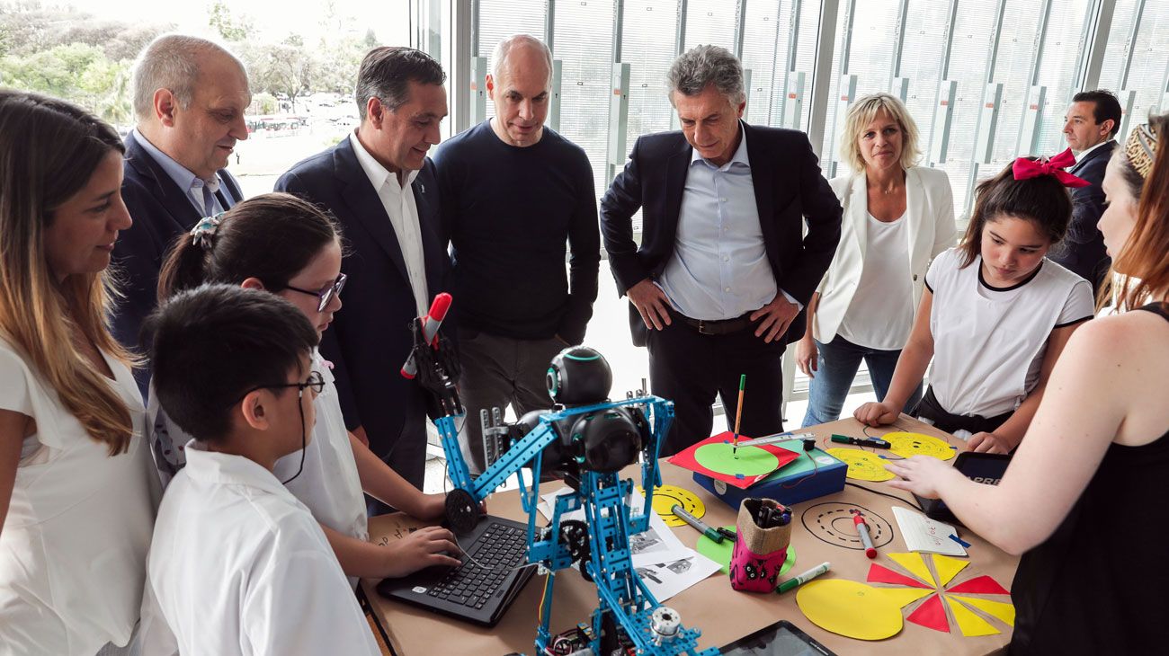 Cómo es el nuevo método para aprender matemática que presentó Mauricio Macri