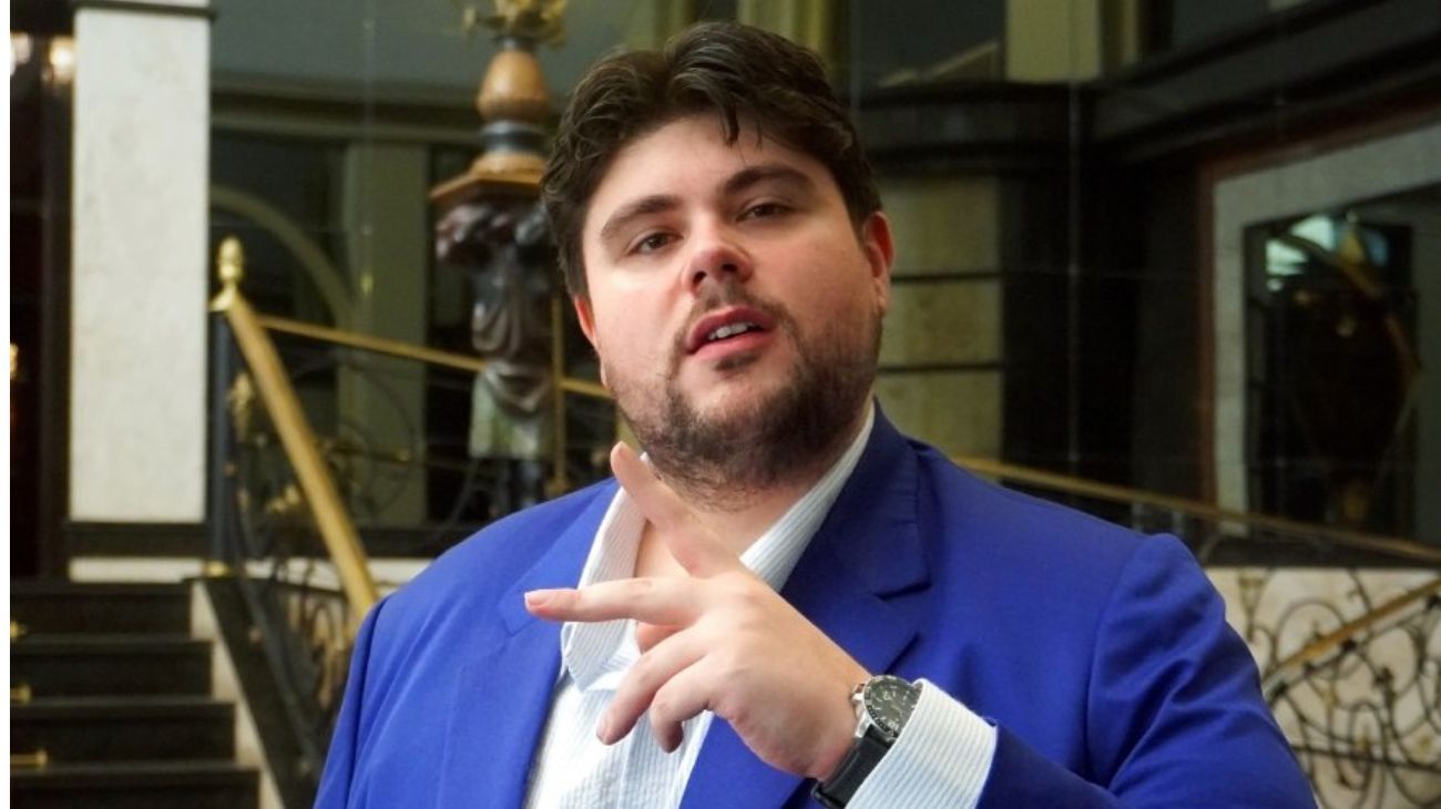 Director de la Academia Libertaria: "Tenemos un gobierno mesiánico y teocrático"