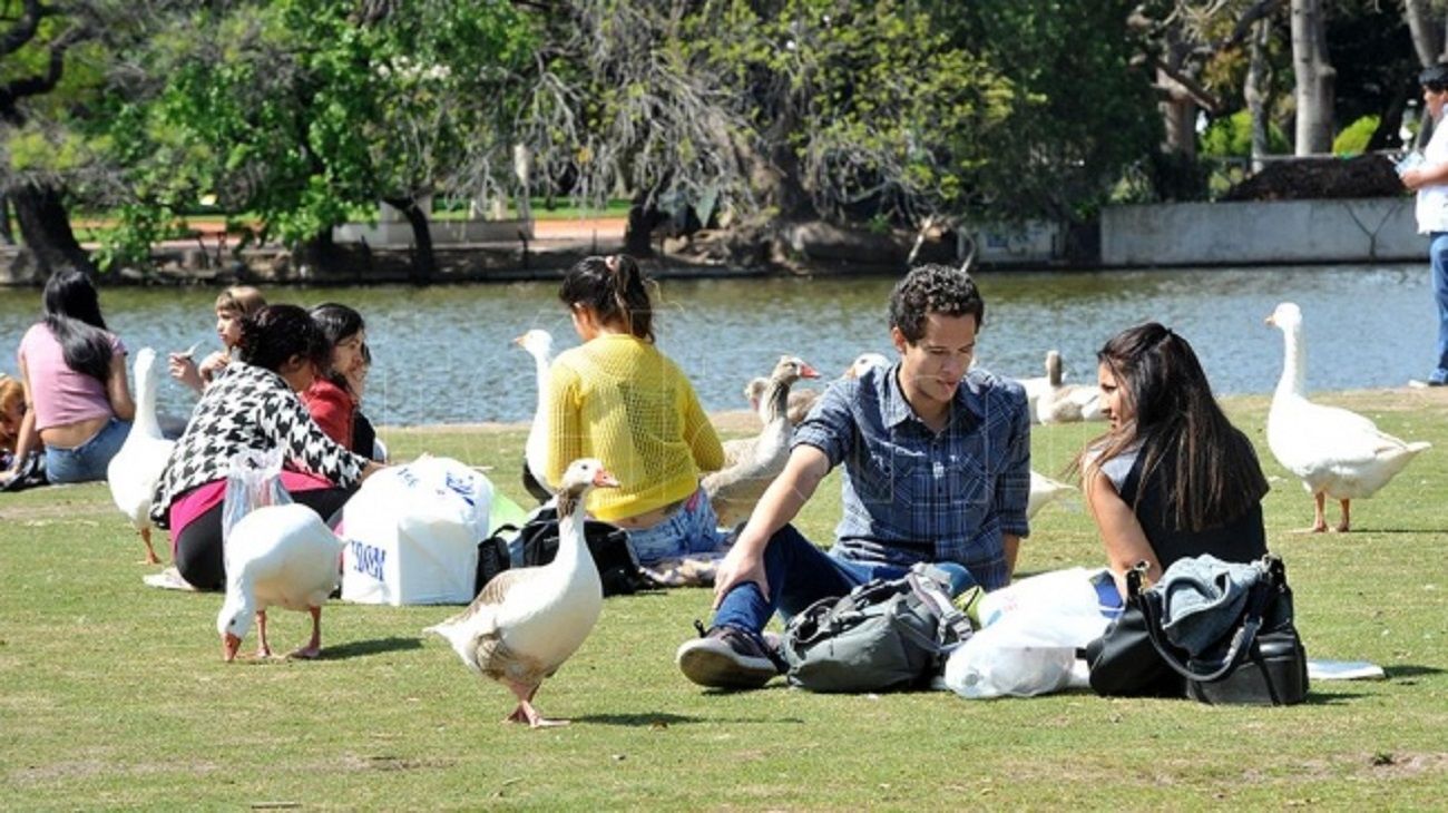 Cómo repercute la llegada de la primavera en el consumo de los argentinos
