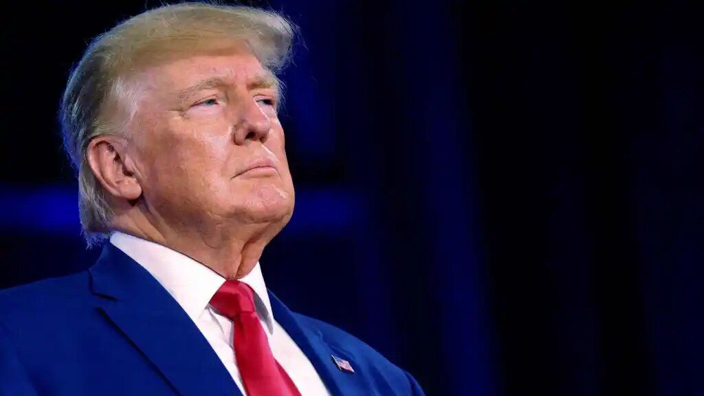 Trump se negó a declarar sobre sus negocios