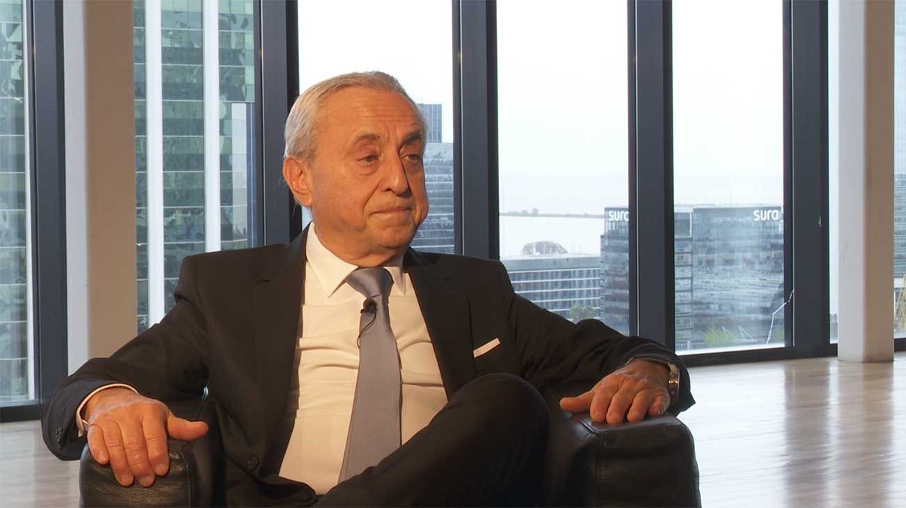 Para Pedro Cahn, el récord de casos positivos tiene que ver con los contagiados en las villas