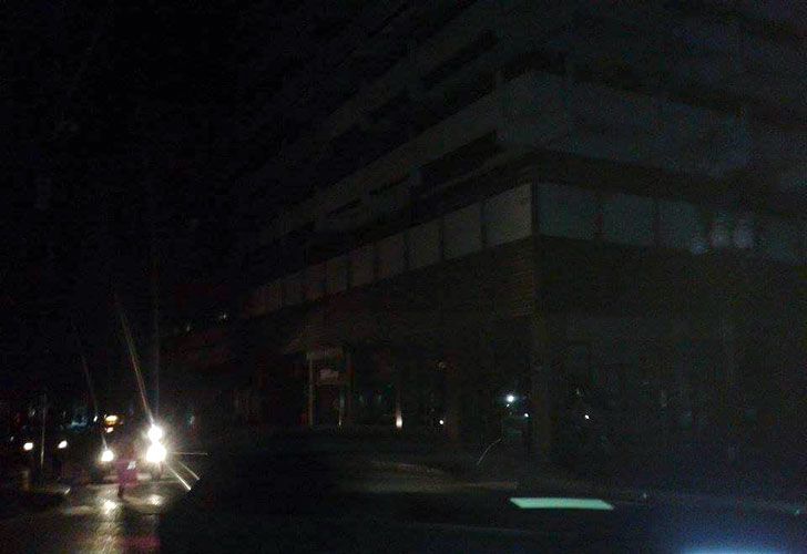 Gran apagón afecta a Rosario y localidades cercanas