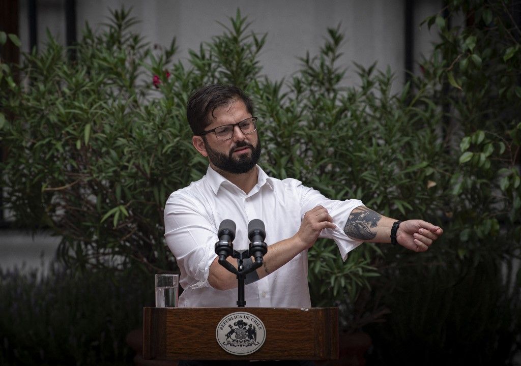 René Yofré sobre Gabriel Boric: "Viene de una coalición joven, propensa a cometer errores"