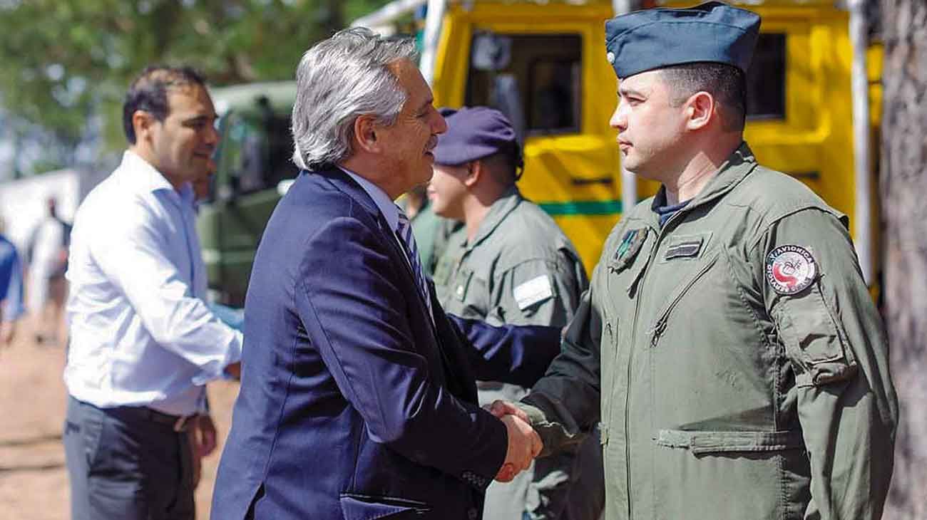 El Gobierno se aleja del conflicto y mira al FMI