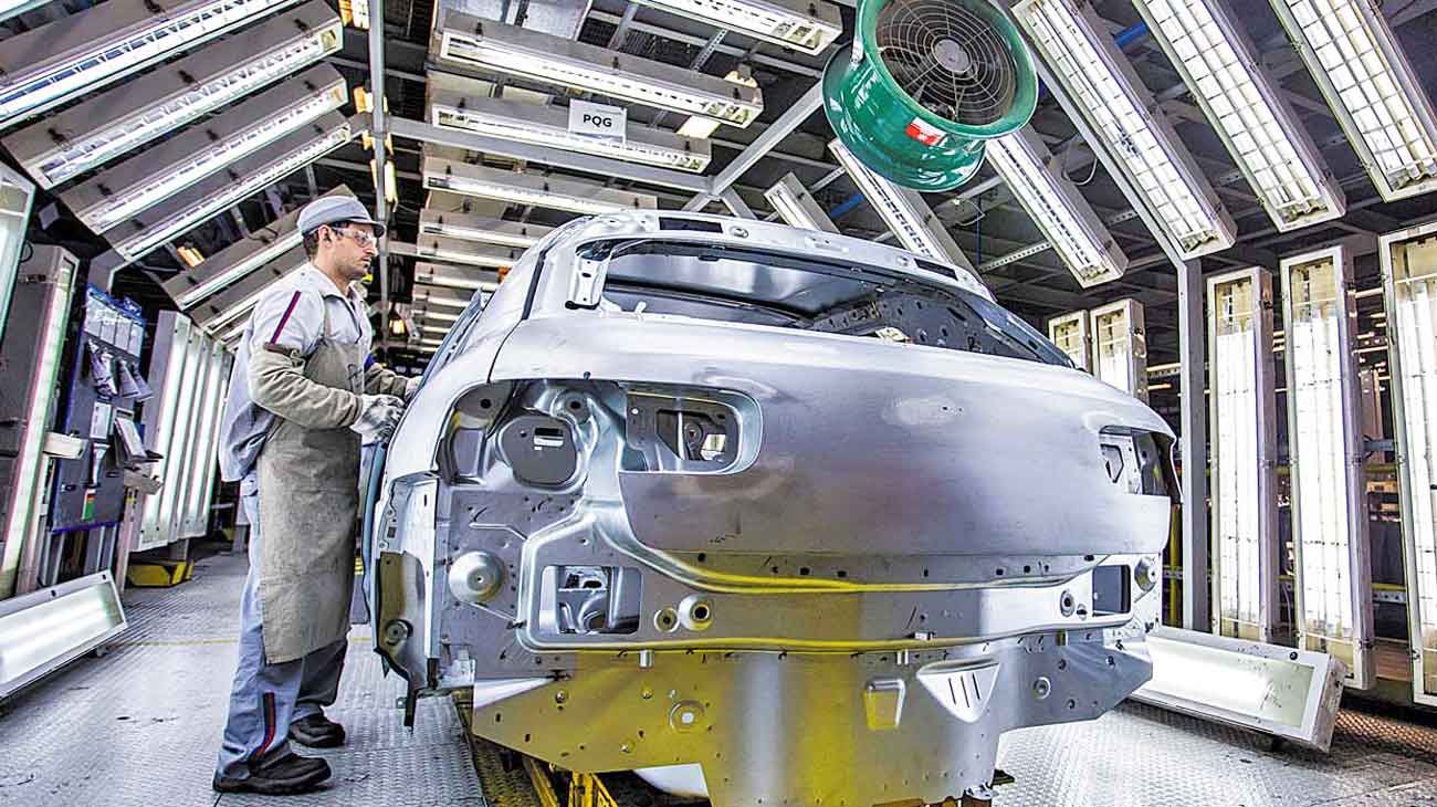 El crecimiento económico comienza a desacelerarse y las expectativas retroceden