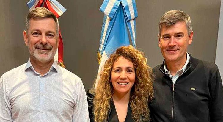 Concejo: Javier Pretto incorpora a su equipo a una mujer con fuerte impronta territorial