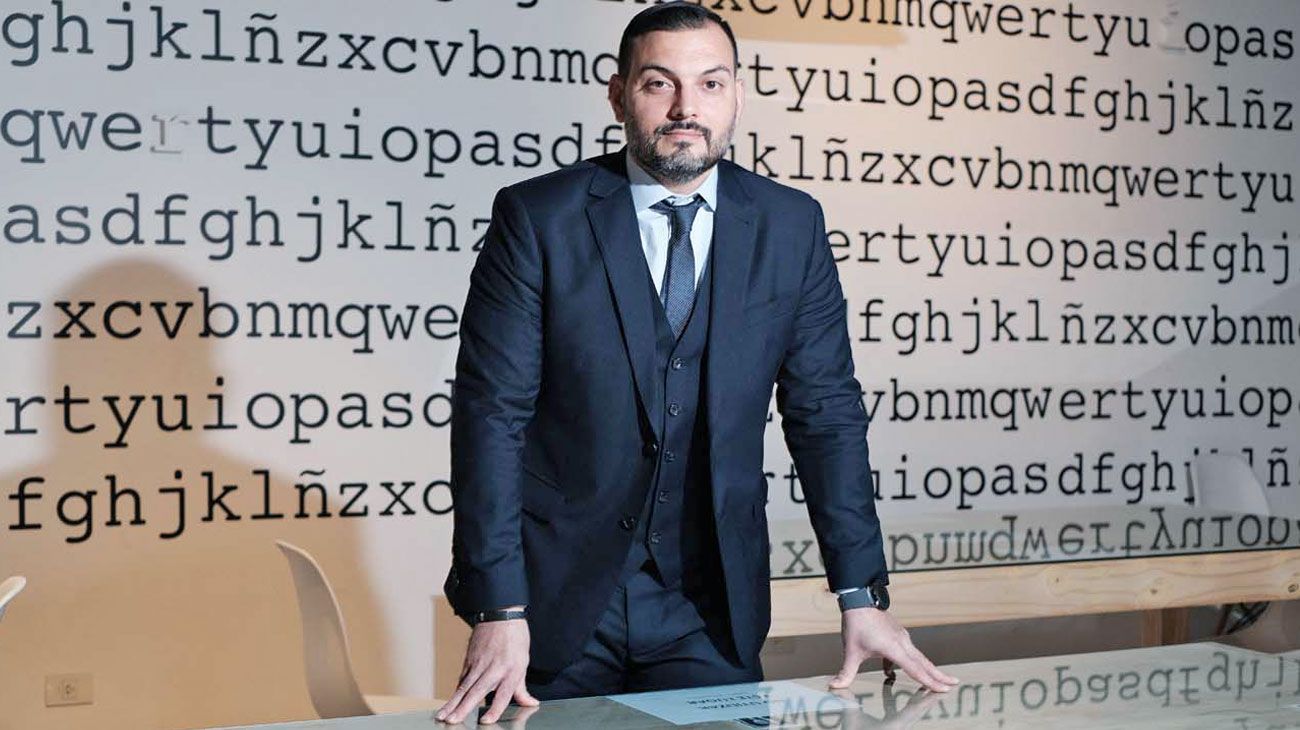 Emmanuel Álvarez Agis: "Vamos a pagar el alimento a precio de guerra"