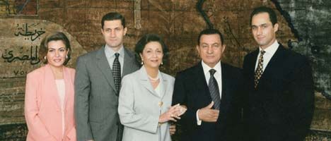 La familia de Mubarak huyó a Londres para escapar de las protestas