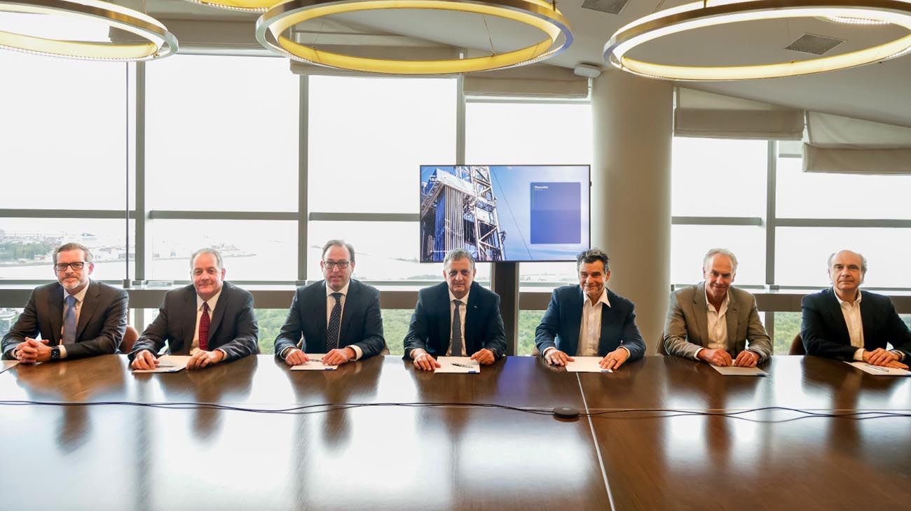 Shell y Chevron confirmaron que se suman al proyecto Vaca Muerta Sur
