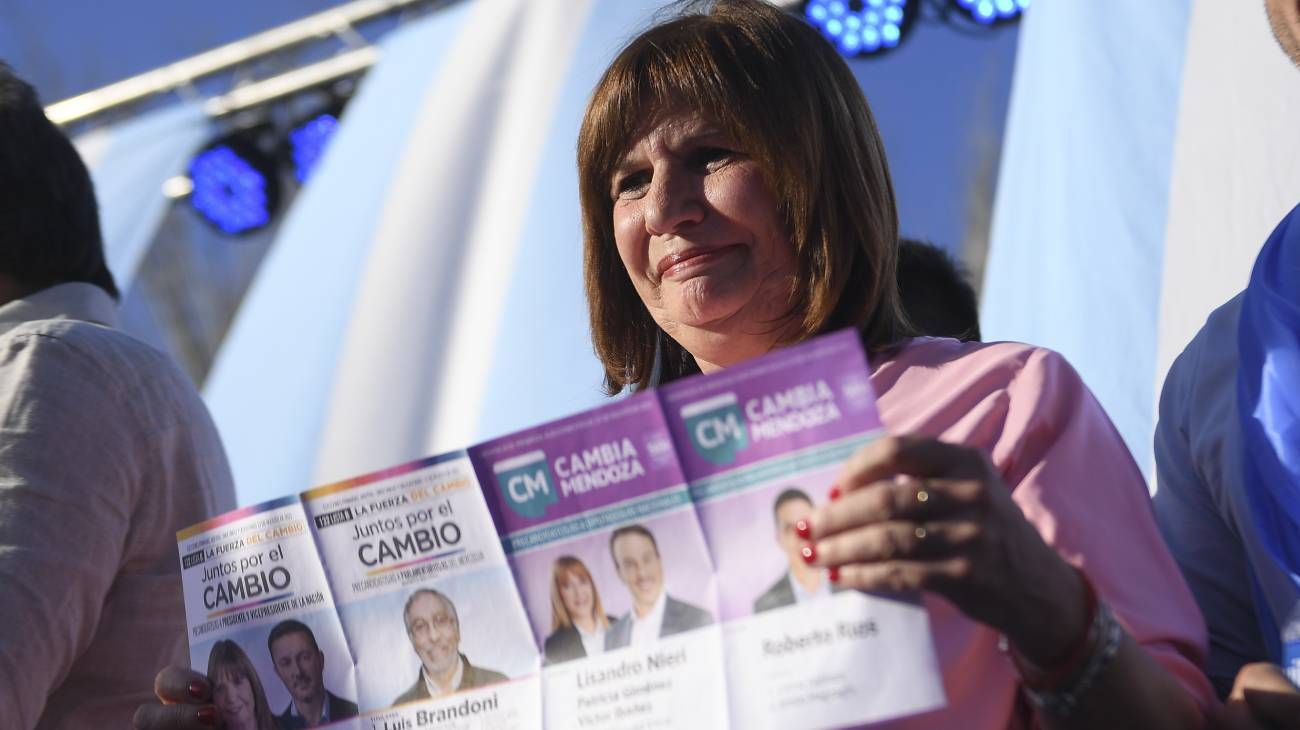 Patricia Bullrich: "El gradualismo de no levantar el cepo me retrasa las inversiones"
