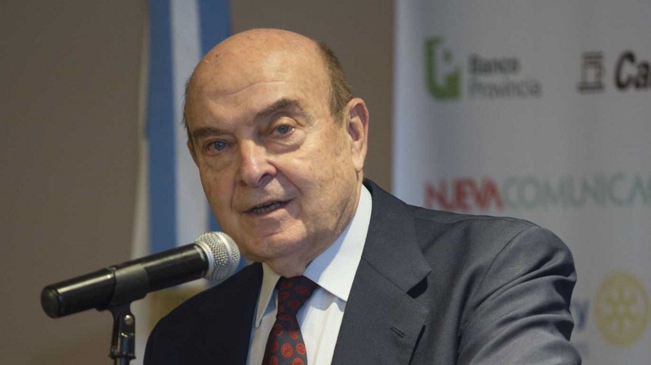 Reapareció Domingo Cavallo: anticipó una inflación de 25% en diciembre y pidió que se elimine el cepo cambiario