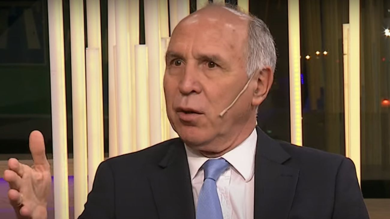 Lorenzetti dijo que "nadie discute que los jueces deben pagar Ganancias" pero celebró el rechazo en Diputados