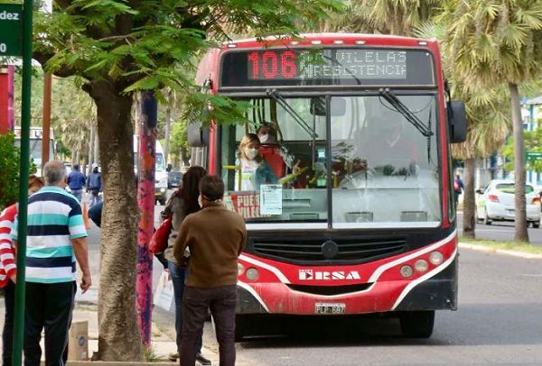 Empresas de colectivos pidieron suspensiones y recortes salariales en el Gran Resistencia