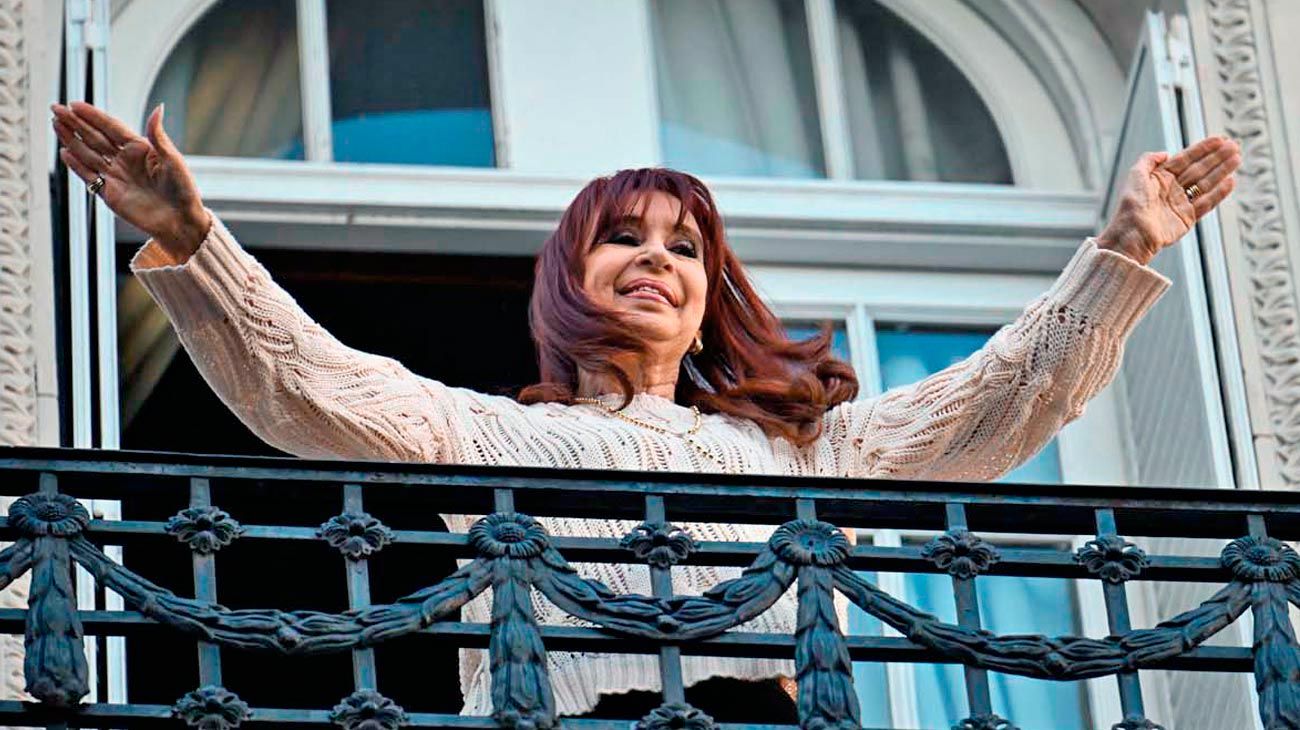 La expresidenta impugnó ante la Justicia las limitaciones a las visitas