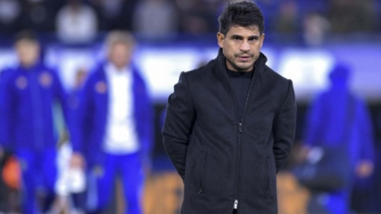 A pesar de estar en el ojo de la tormenta, Hugo Ibarra ultima detalles para enfrentar a Olimpo