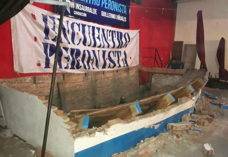 Lomas: 30 heridos al caer un escenario en un acto político del FPV