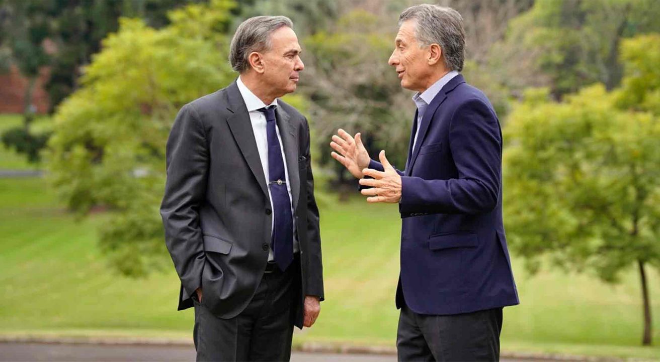 La primera foto de Pichetto junto a Macri tras el anuncio de la fórmula