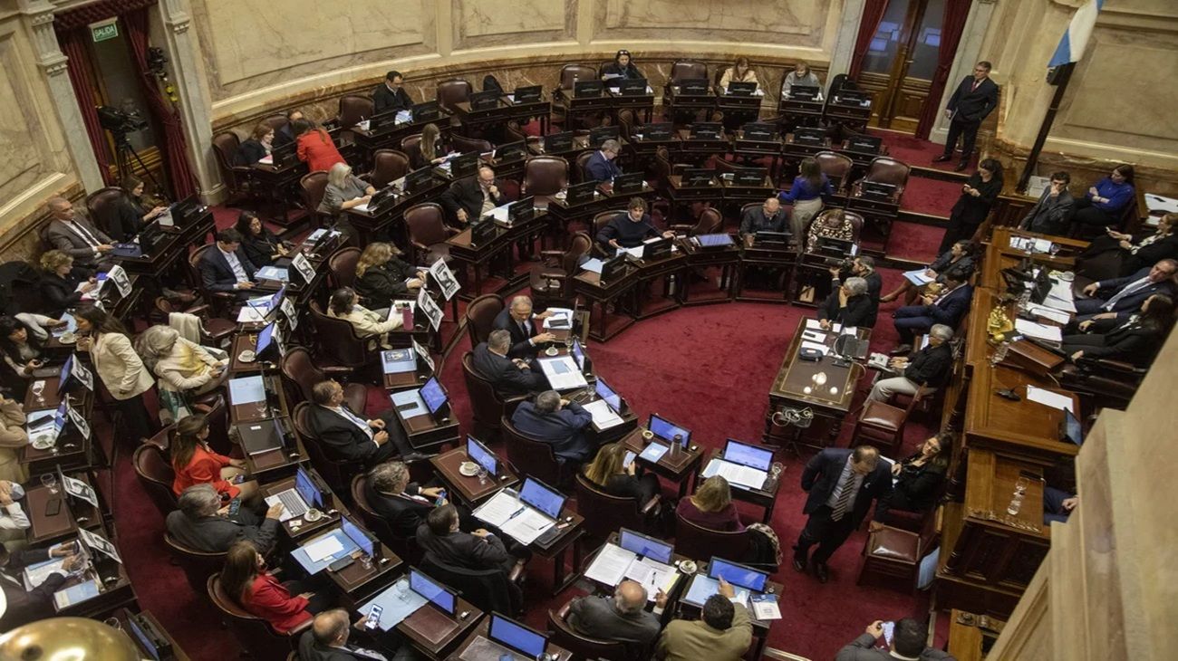 El proyecto de reforma laboral tiene media sanción: cómo votaron los senadores correntinos