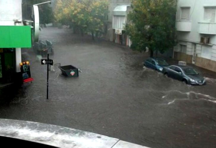 Scioli confirmó que son 35 los muertos por la tormenta en La Plata
