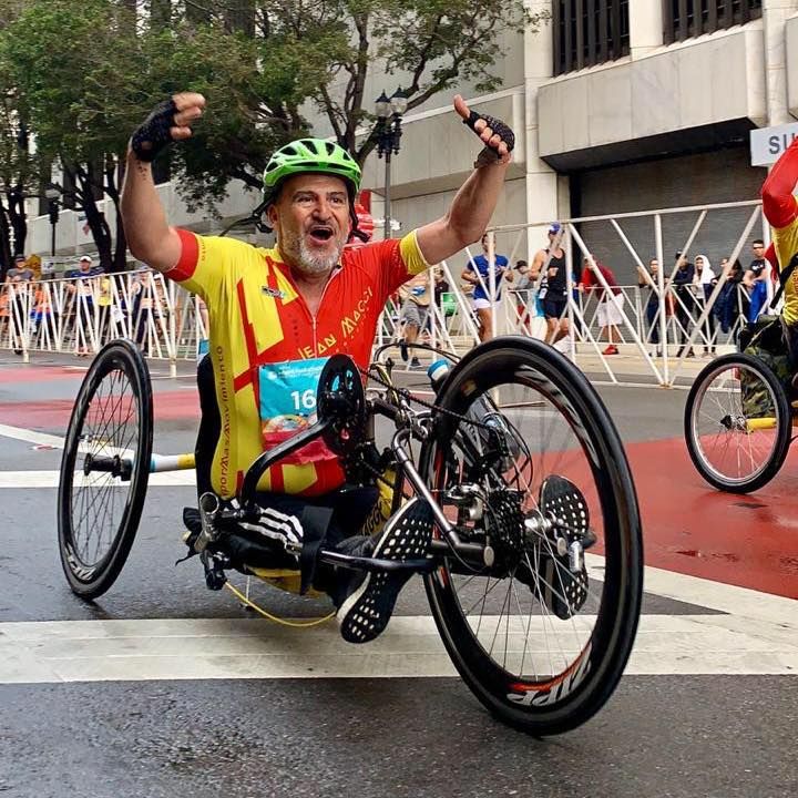 “En la bici siento que me pongo la capa de Superman”