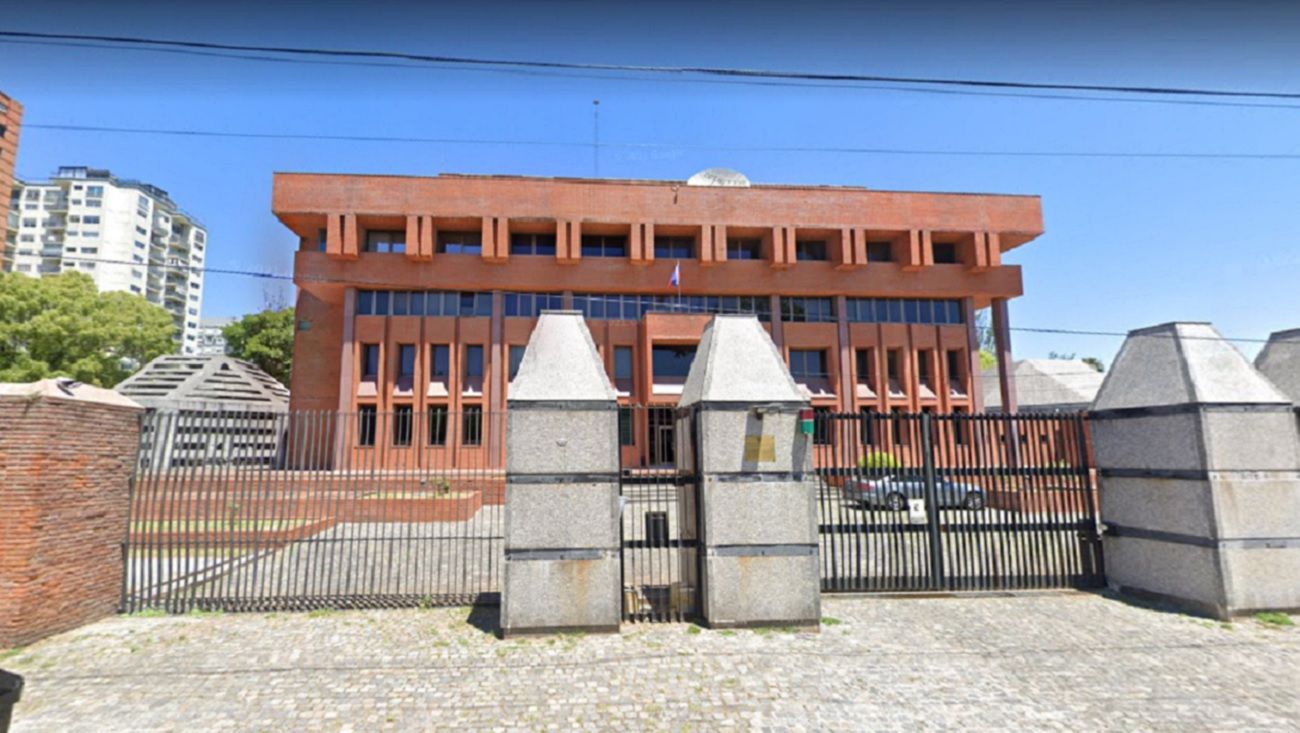 Ucranianos en Argentina marcharon frente a la embajada de Rusia
