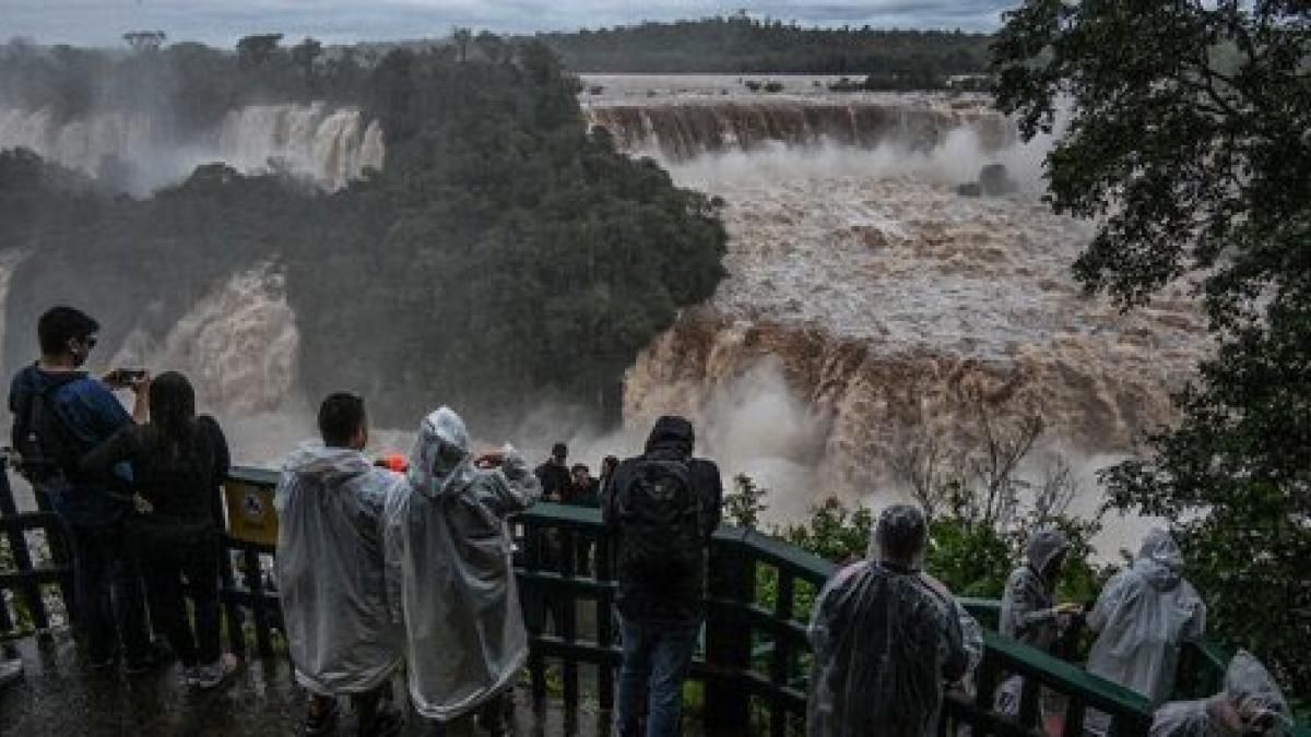 Casi 400 personas murieron en el mundo por tomarse selfies